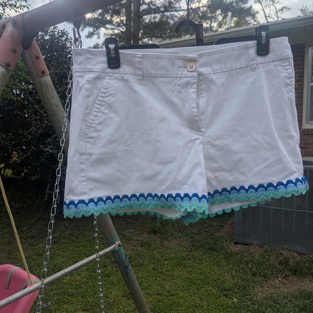 crown & ivy White Jean Shorts with Blue and Aqua Trim